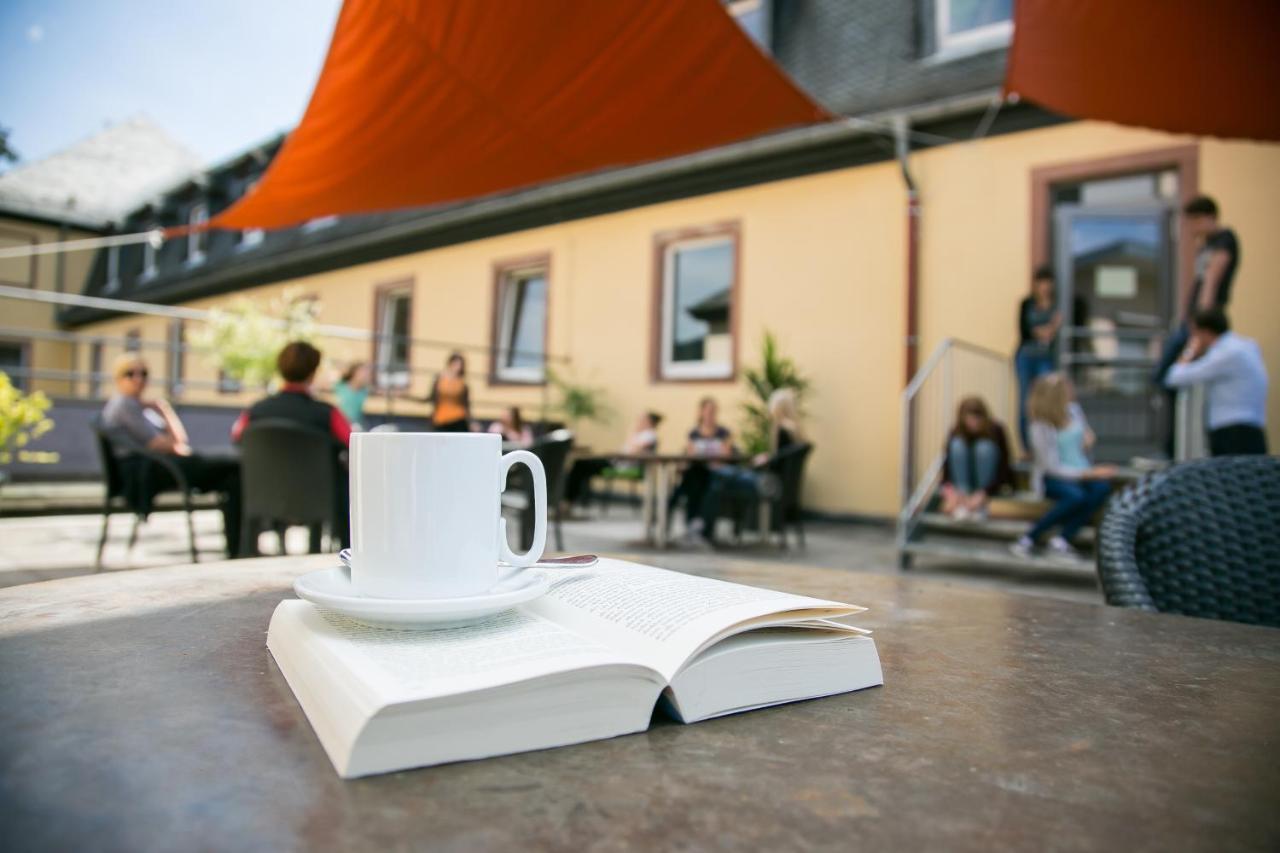 Jugendhaus St. Kilian Hostel Милтенберг Екстериор снимка